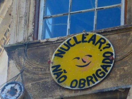 Strahlende Geschäfte<br>Die deutsch-brasilianische Atomkooperation Titlebild